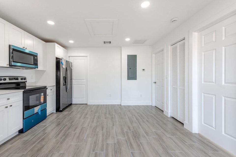 4959 Southeast Primrose Way Unit 2 – photo 1