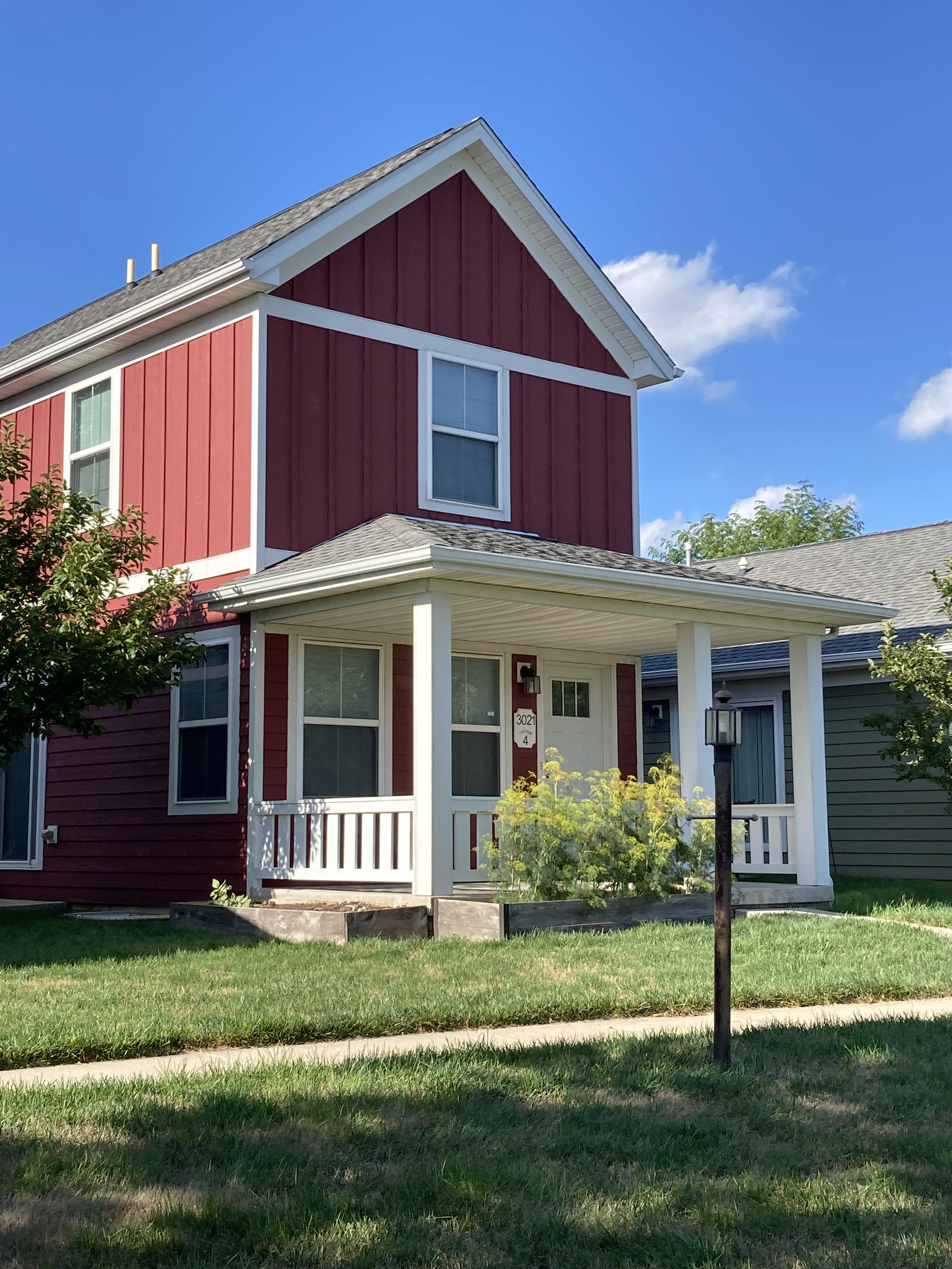 3021 W Lake Ave, Cottage 4 – photo 1