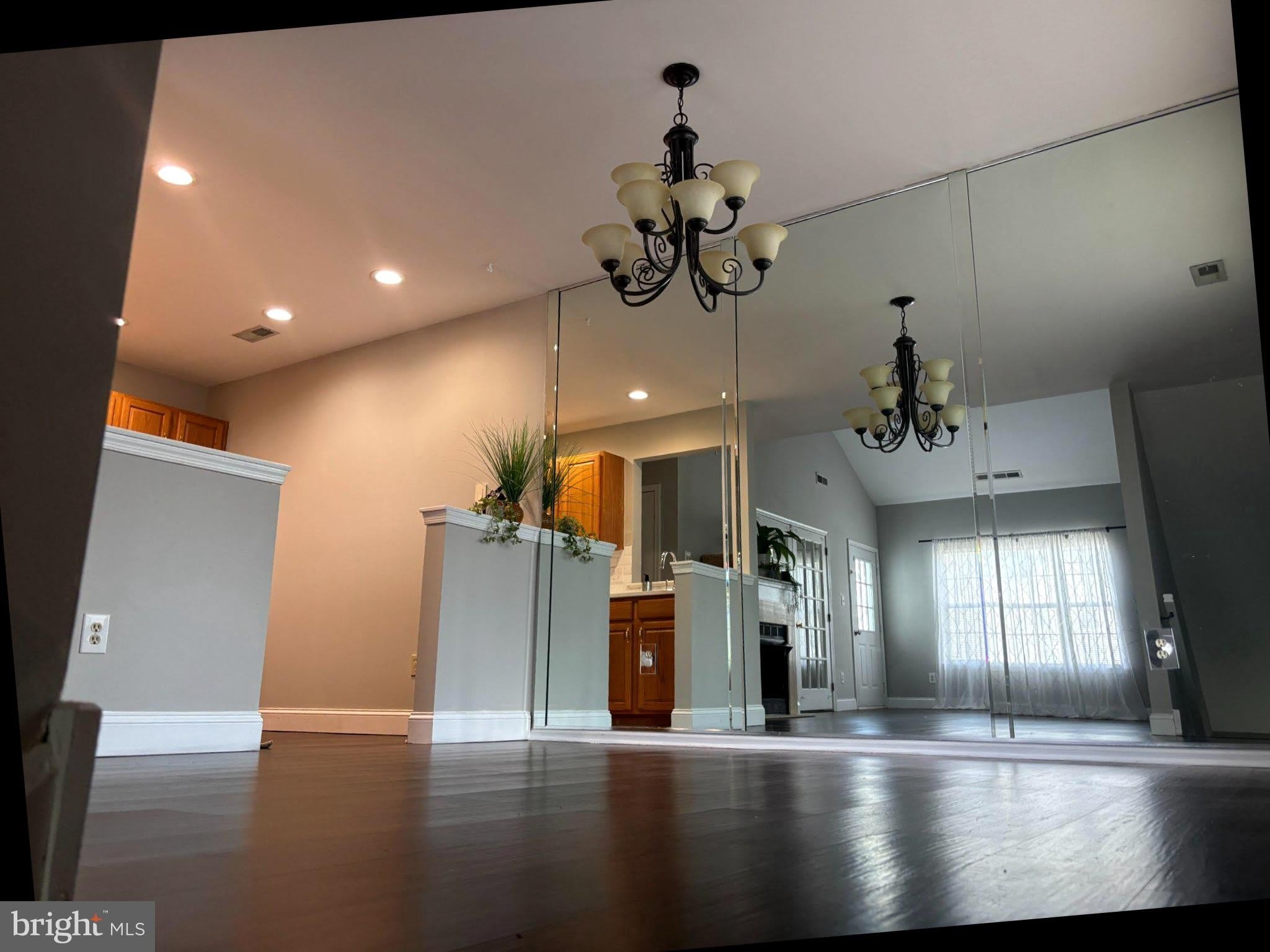 1002 SQUIRREL Road – photo 3