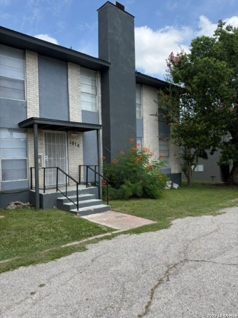 1016 Mission Dr – photo 2