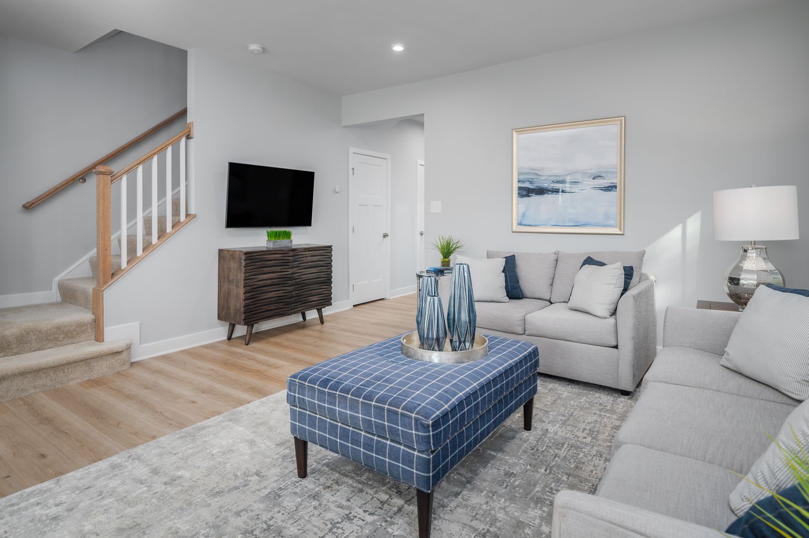 3 Bedroom, 2.5 Bathroom Townhome in Crescent Cove – photo 4