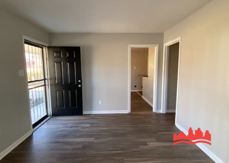 745 Harahan Rd – photo 3