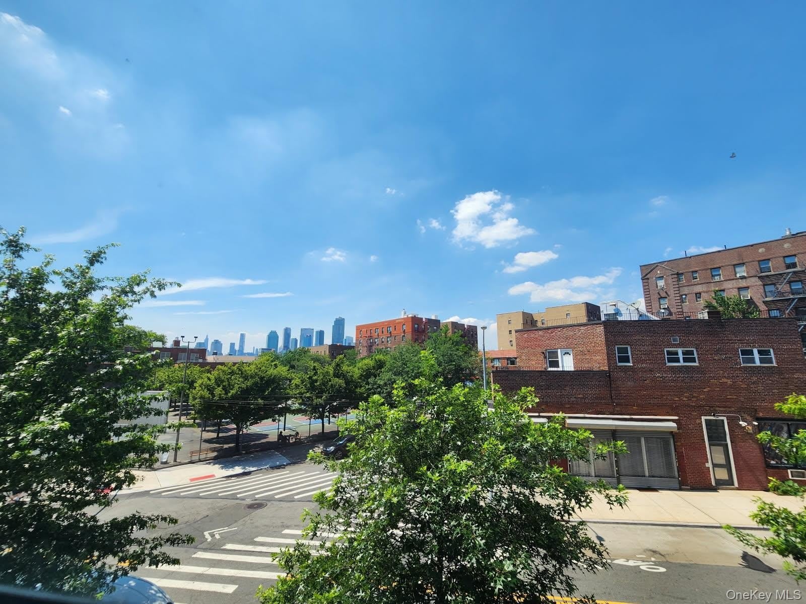 48 21 40Th St – photo 5