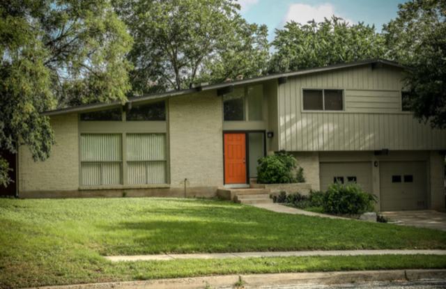 3811 Ridgeline Drive – photo 3