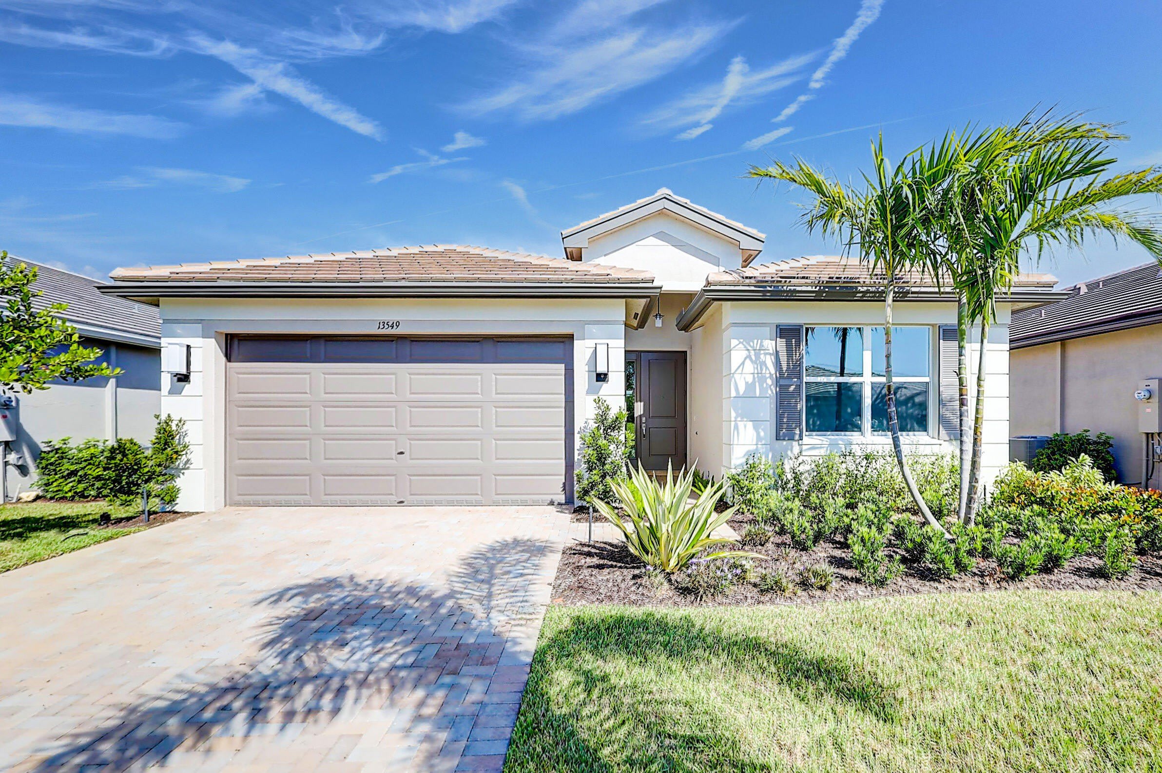 13549 SW Oceanus Boulevard – photo 1