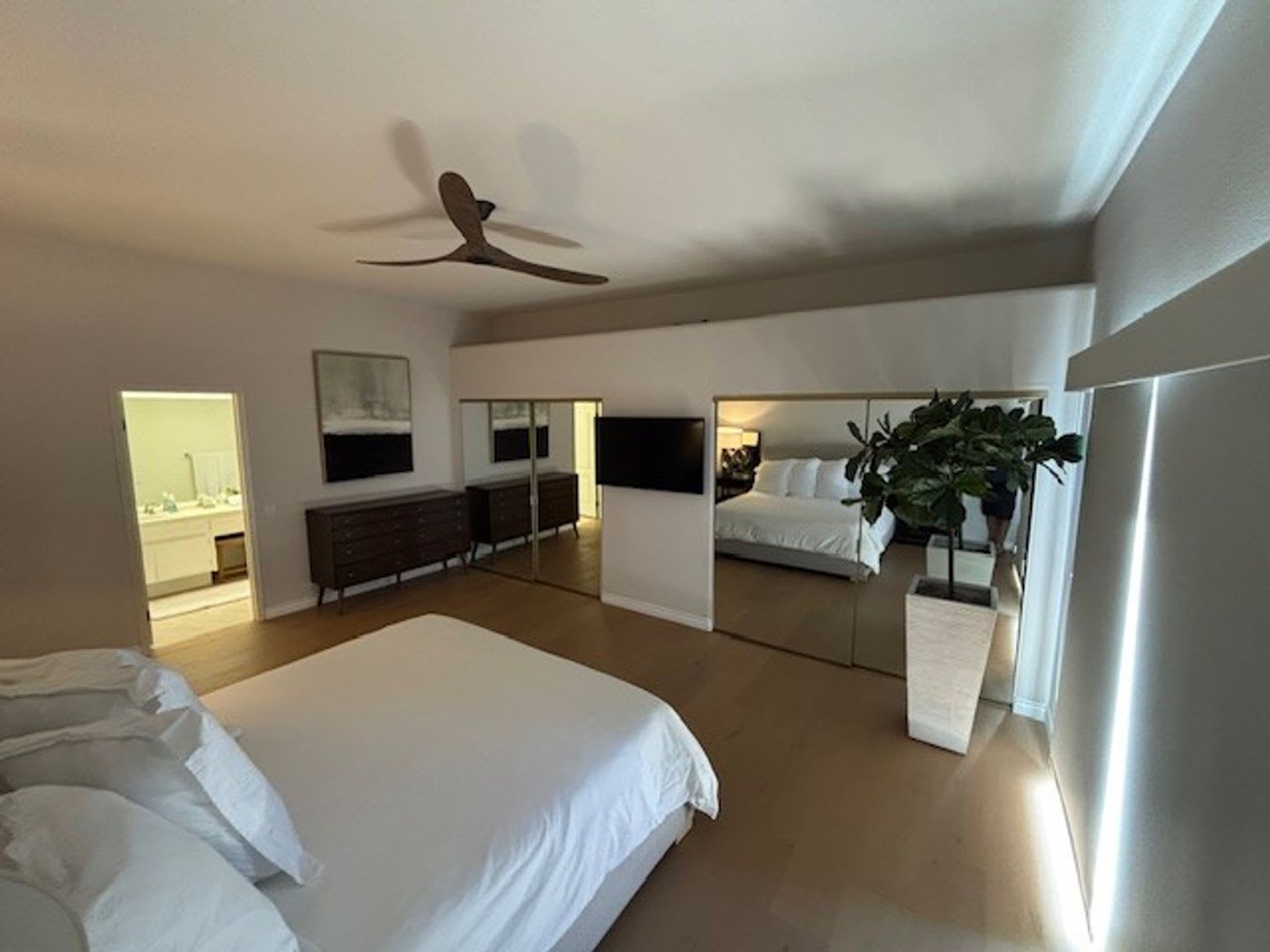 3 Bedroom 2 Bath Short Term Rental August through October – photo 3