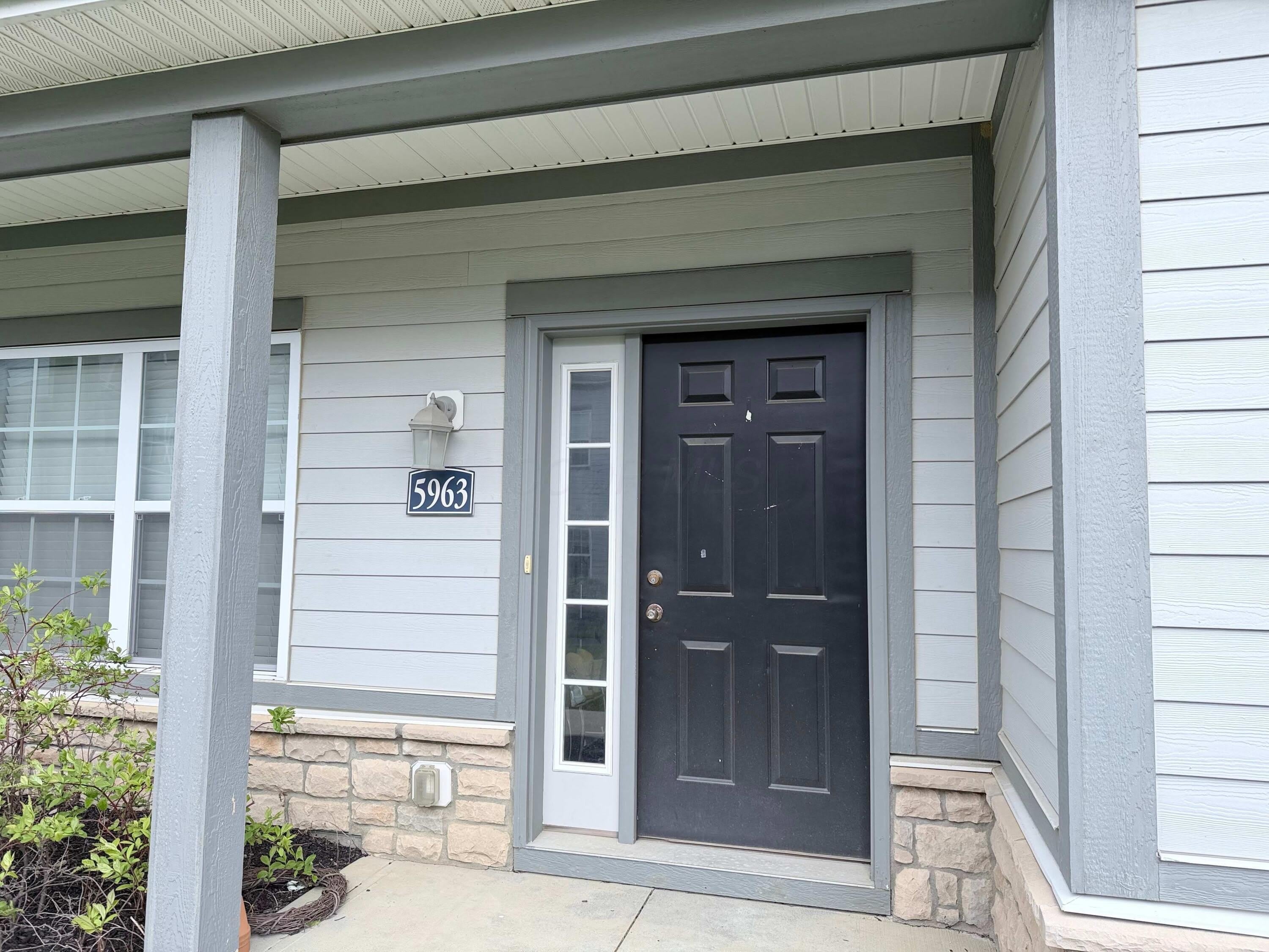 5963 Bluestone Way – photo 2