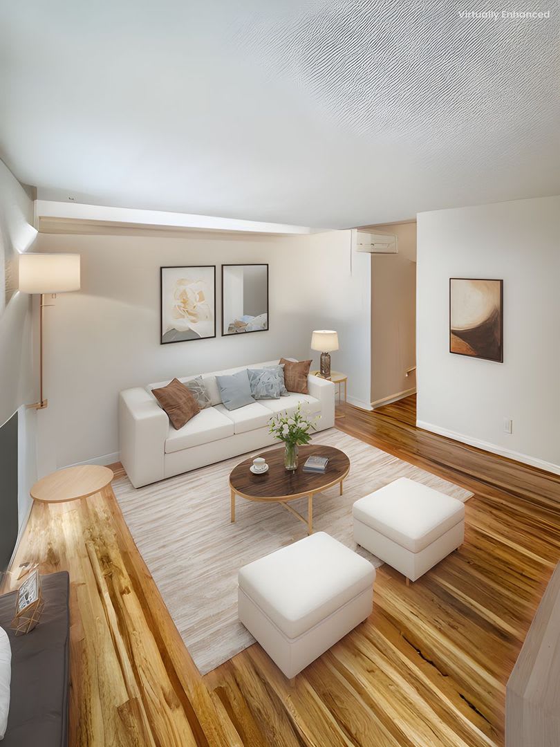 1816 Hillhurst Ave – photo 2