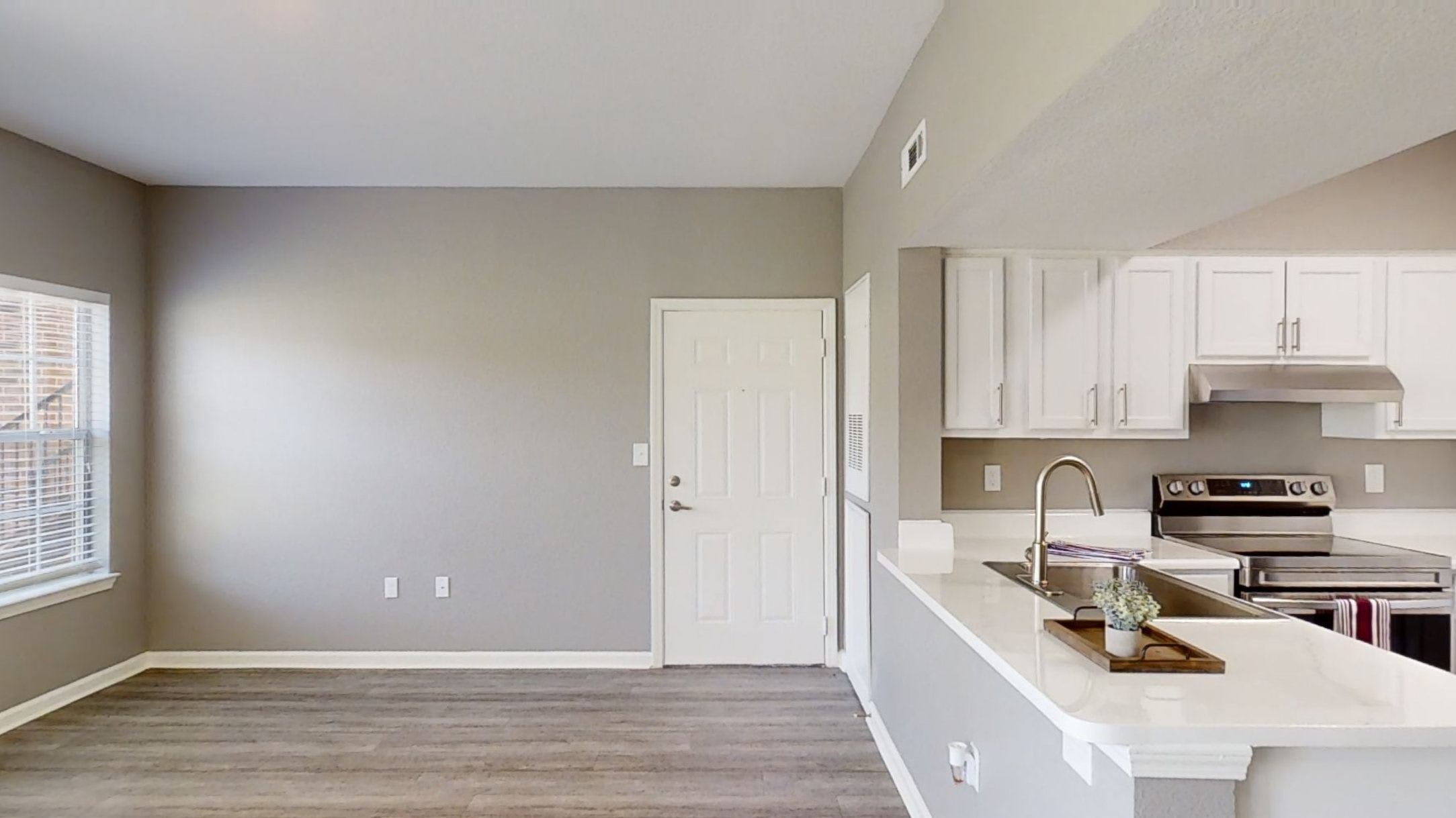 Harbin Pointe Apartment Homes – photo 5