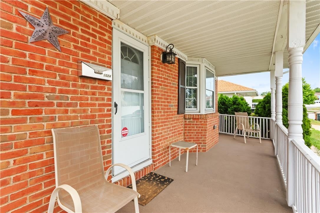1024 Washington Street – photo 4