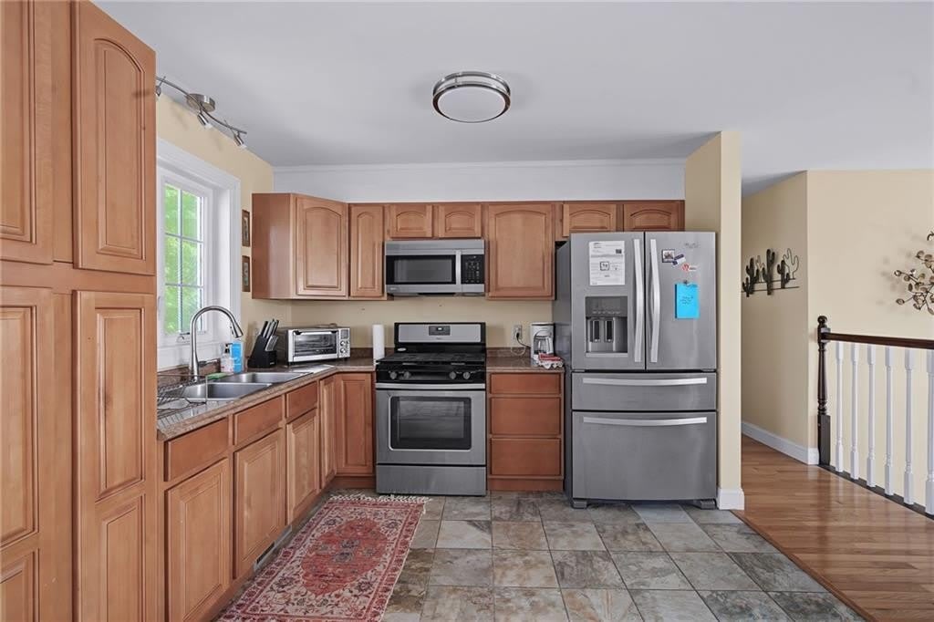 45 Oakwood Avenue – photo 3