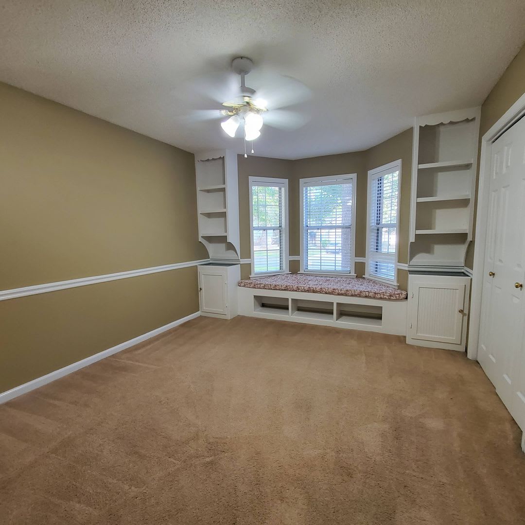 Charming 3-Bedroom Home in Wood Valley Subdivision – photo 5