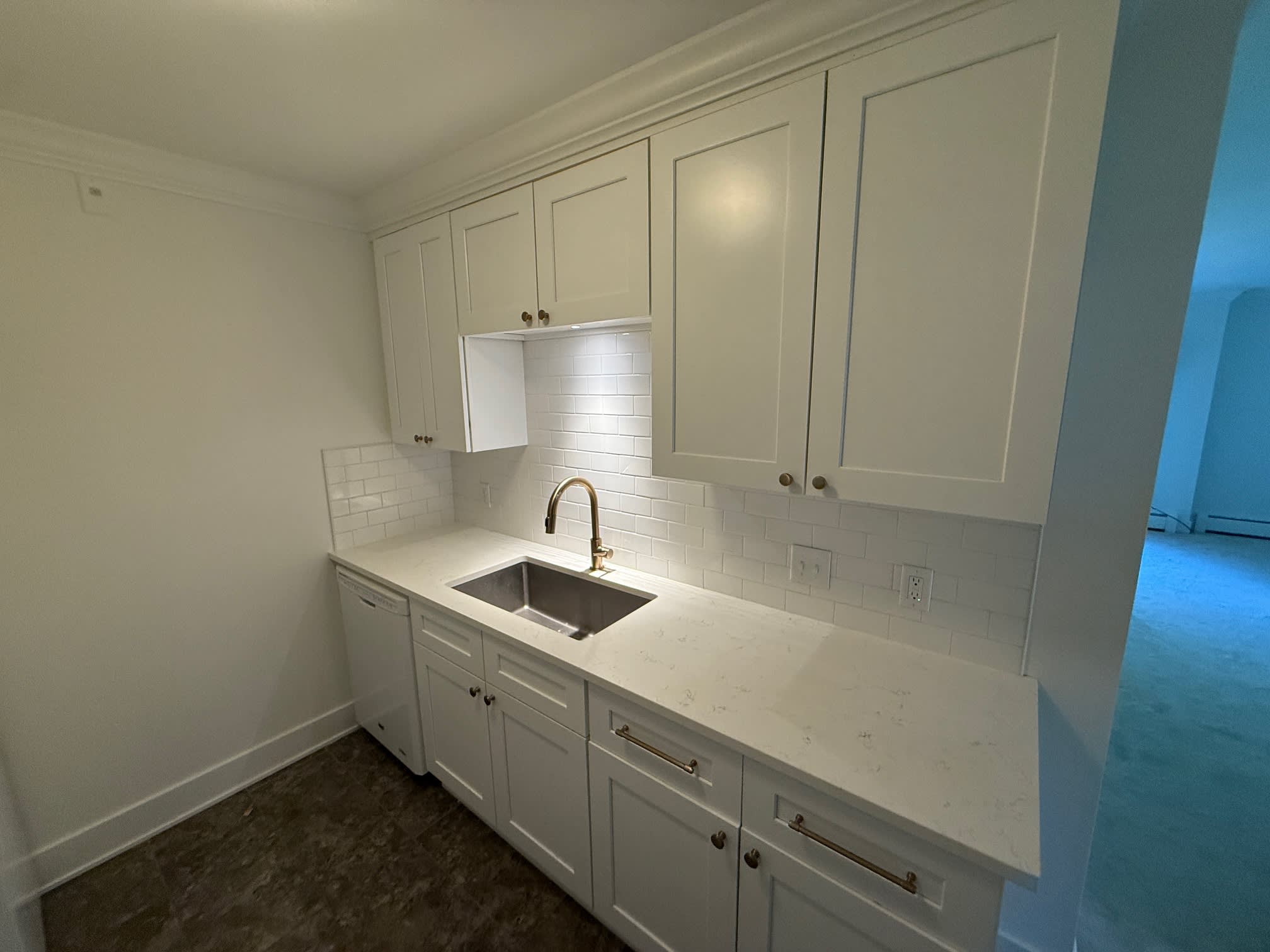 7310 York Ave S Apt 211 – photo 3