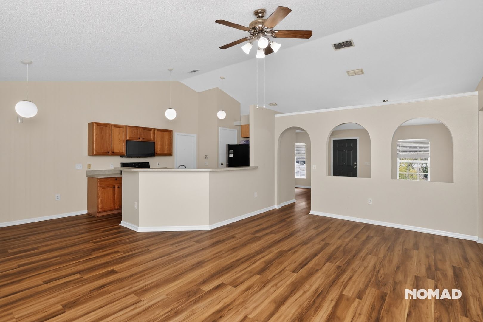 Spacious 4Br House In Spring Hill – photo 1