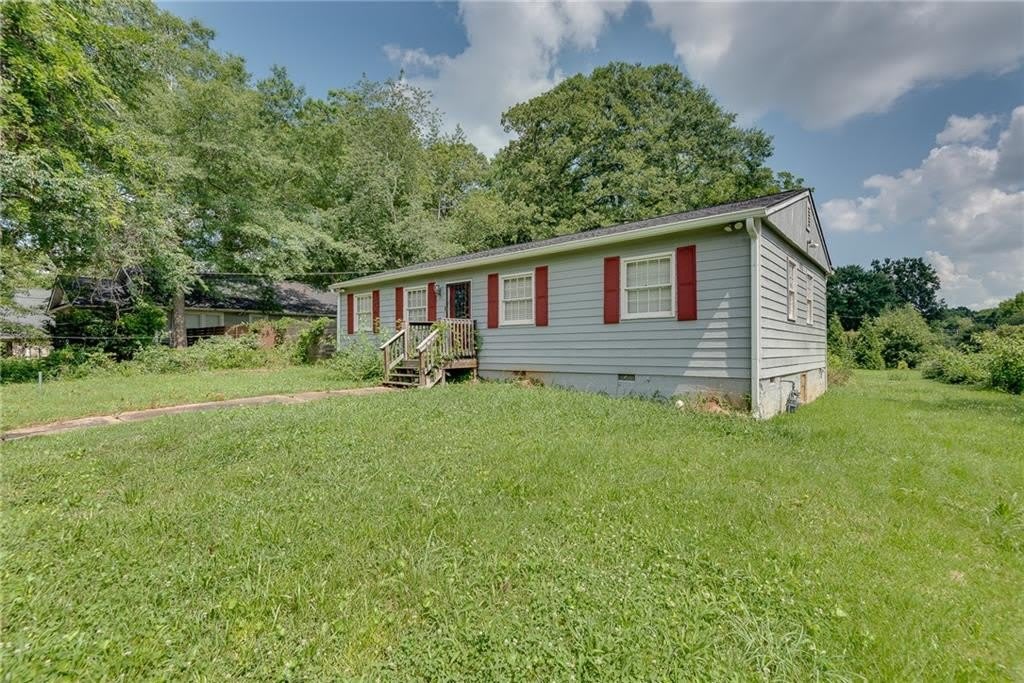 1424 Hosea L Williams Drive NE – photo 2