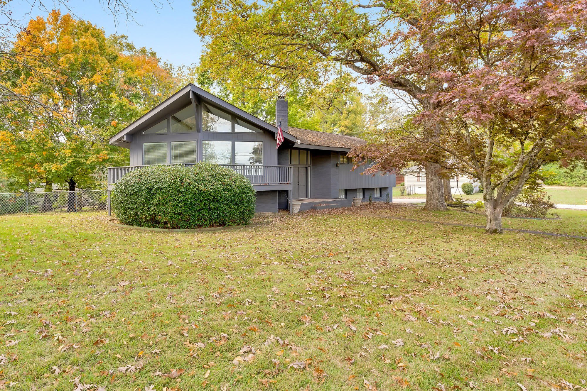 201 S Palisades Drive – photo 2