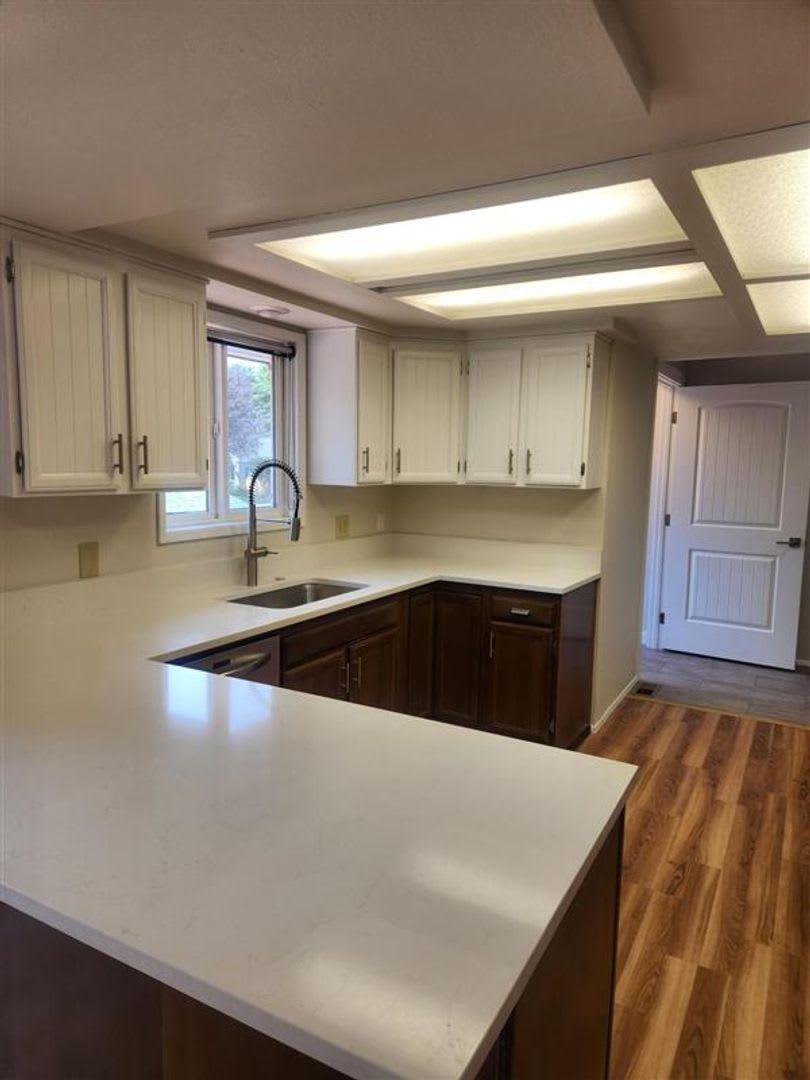 3 Bedroom 2 Bathroom Home – photo 2