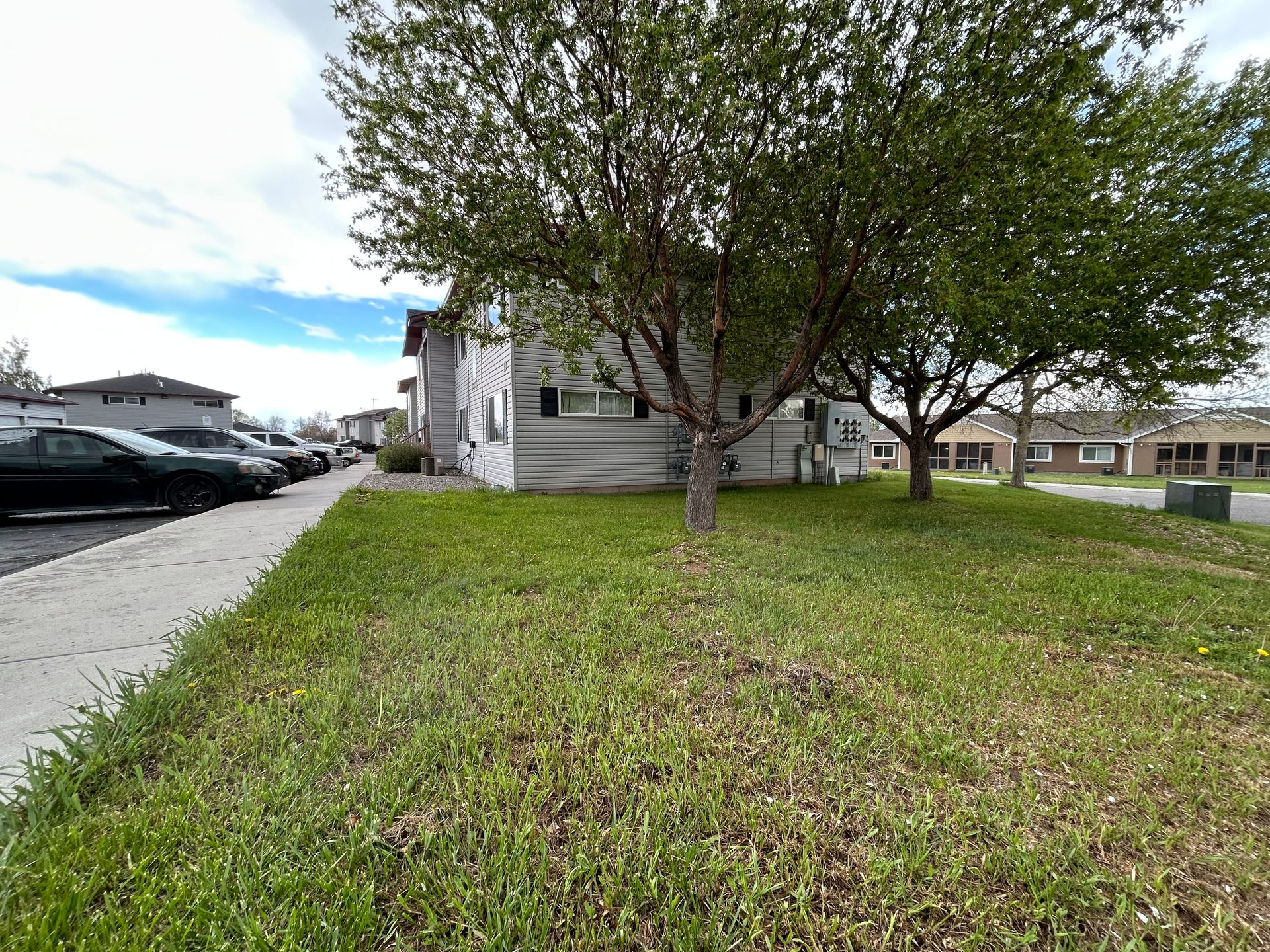 Riverton Apartments – photo 4