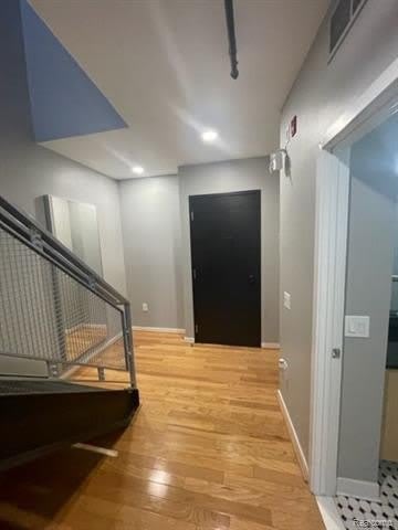 614 TROY – photo 2