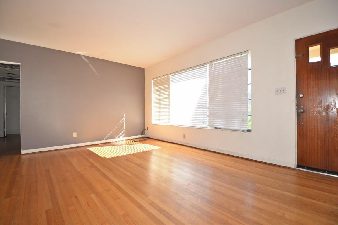 1337 CUMBIE Street – photo 5