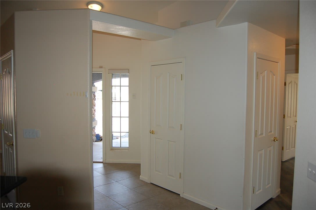 4911 E Ridgewood Drive – photo 4