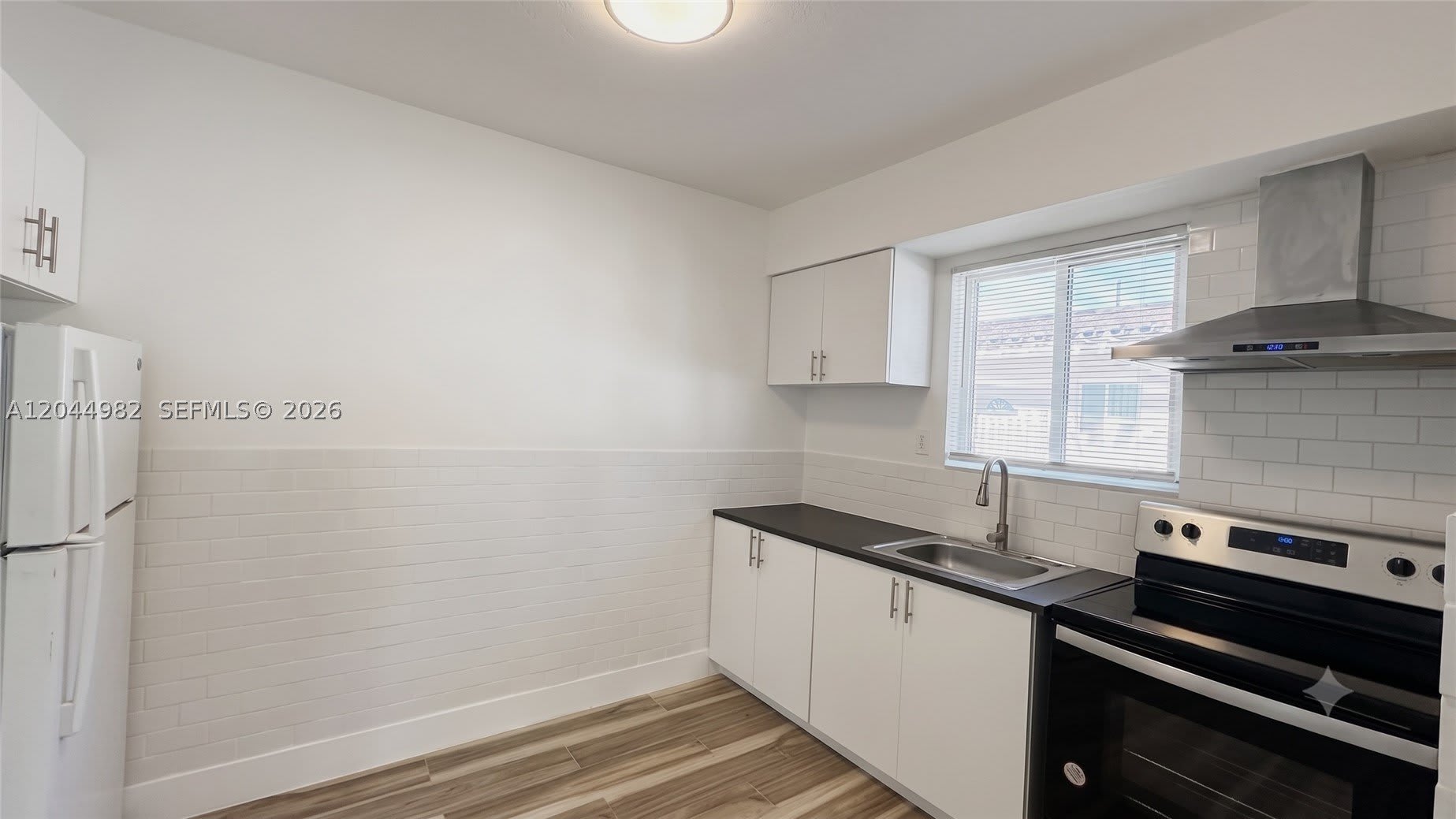 120 Ne 55Th St – photo 2