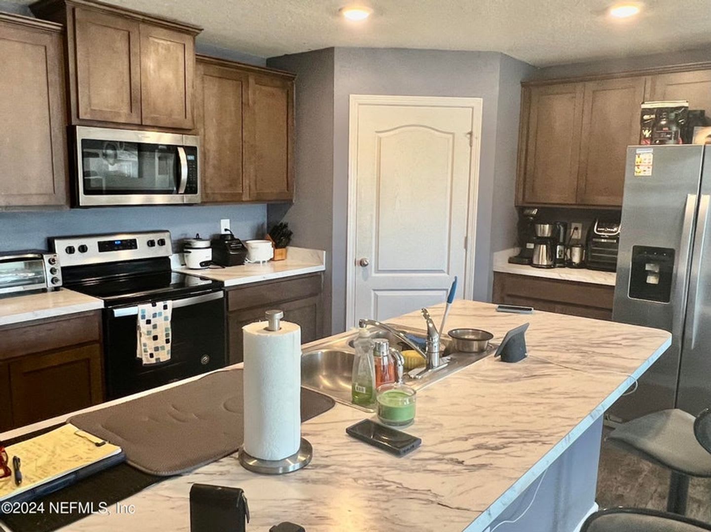 4-bedroom home in Summer Walk – photo 3
