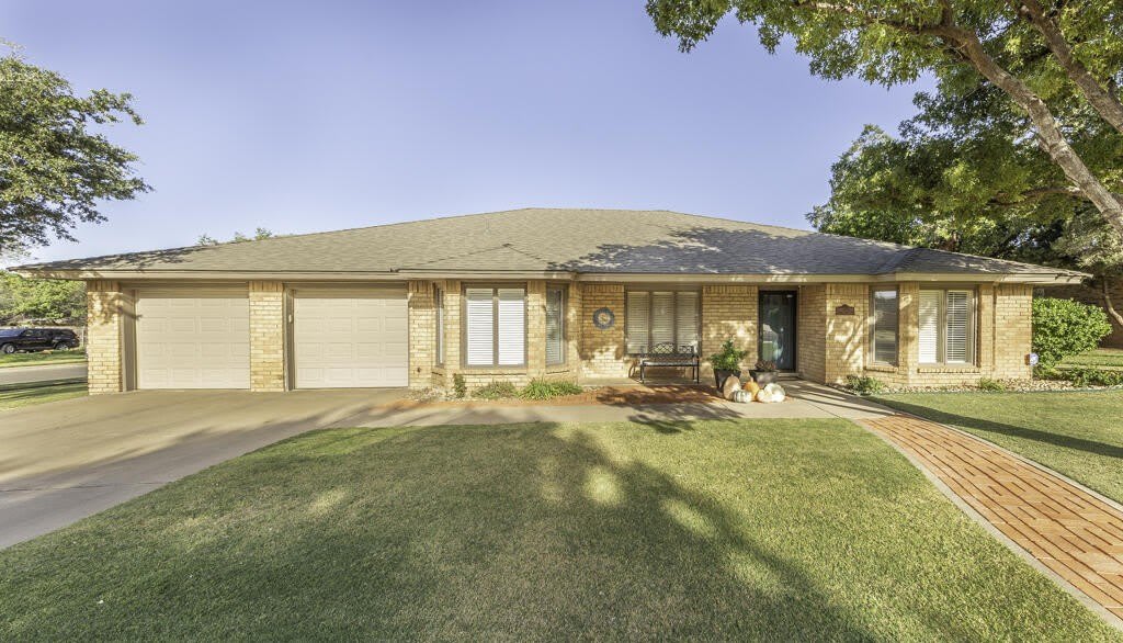 3620 93rd Street – photo 2