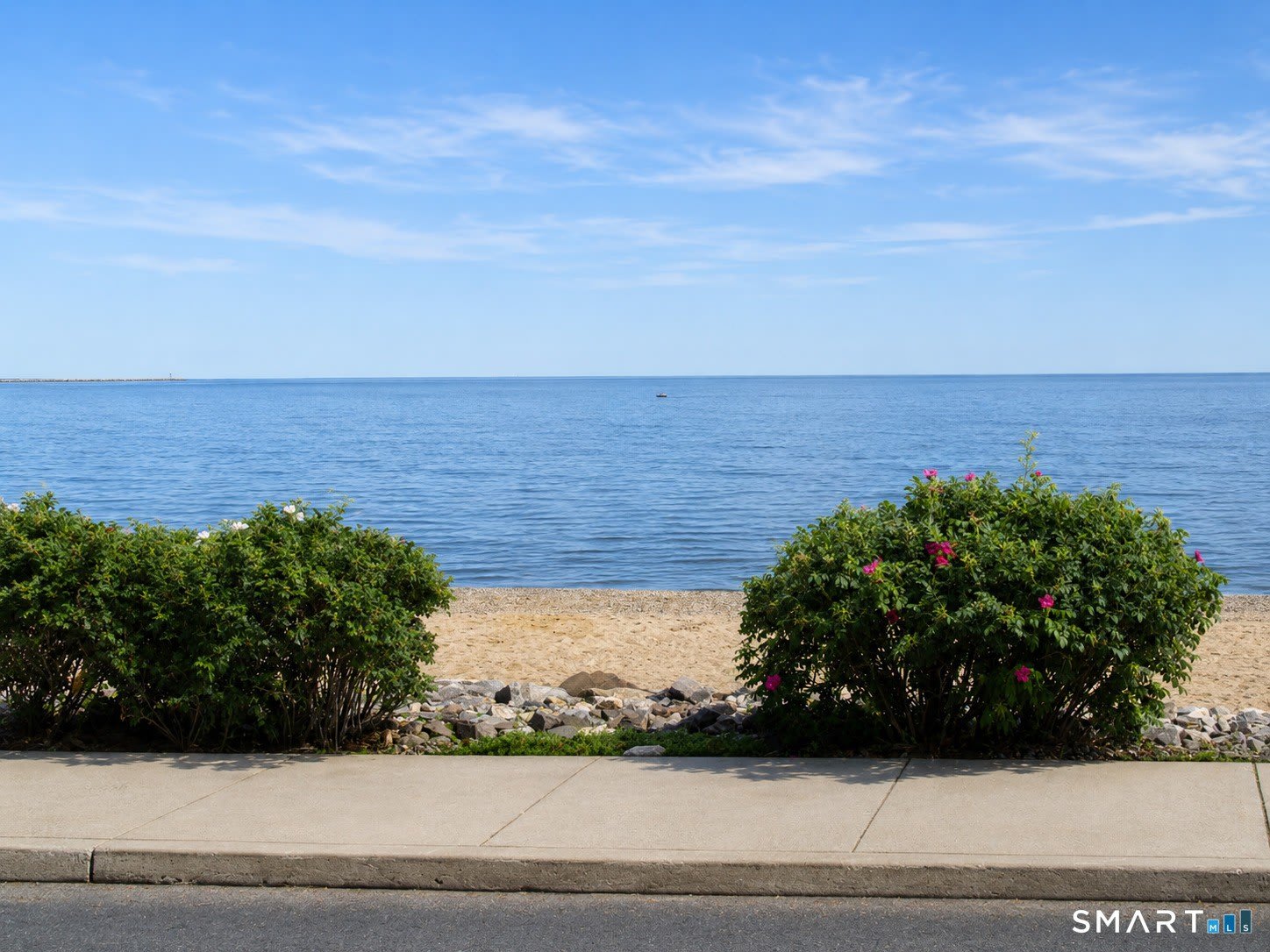 48 Beach Avenue – photo 3