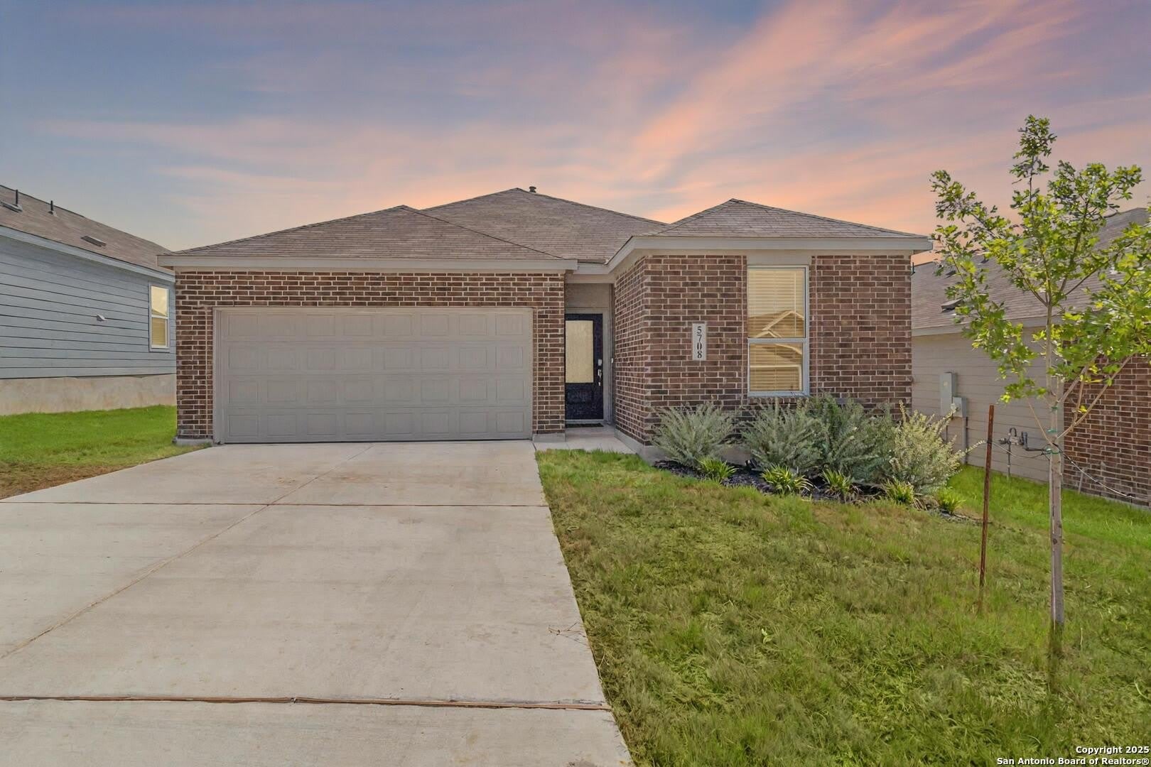 5708 basil chase – photo 2