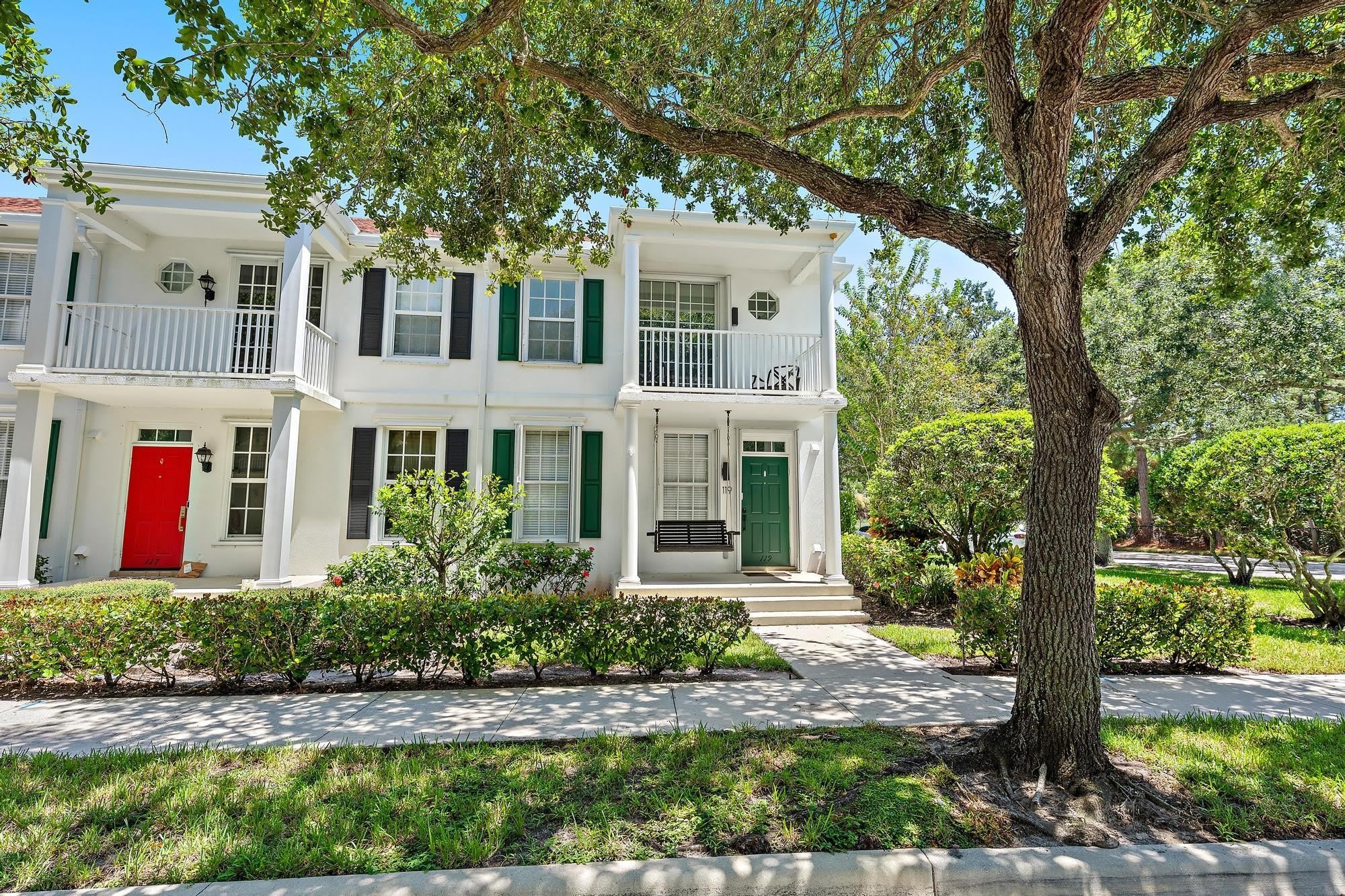 119 Waterford Drive – photo 2