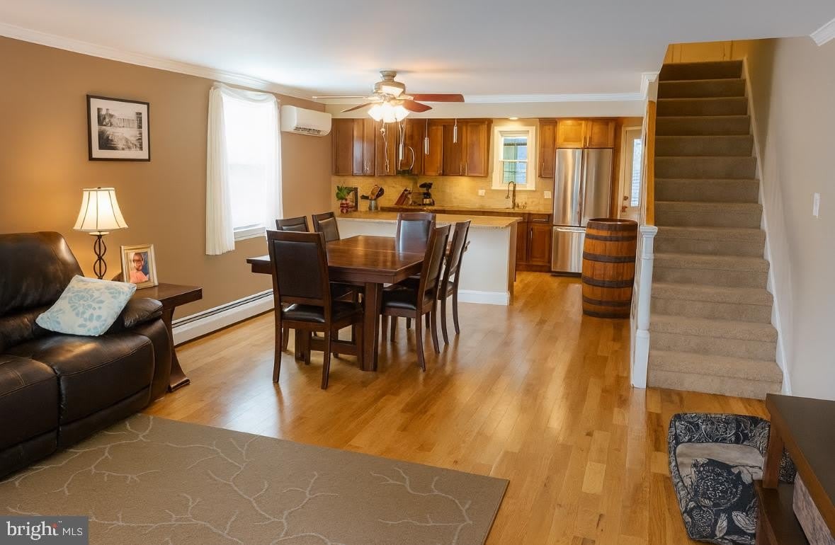 410 W 11TH Avenue – photo 2
