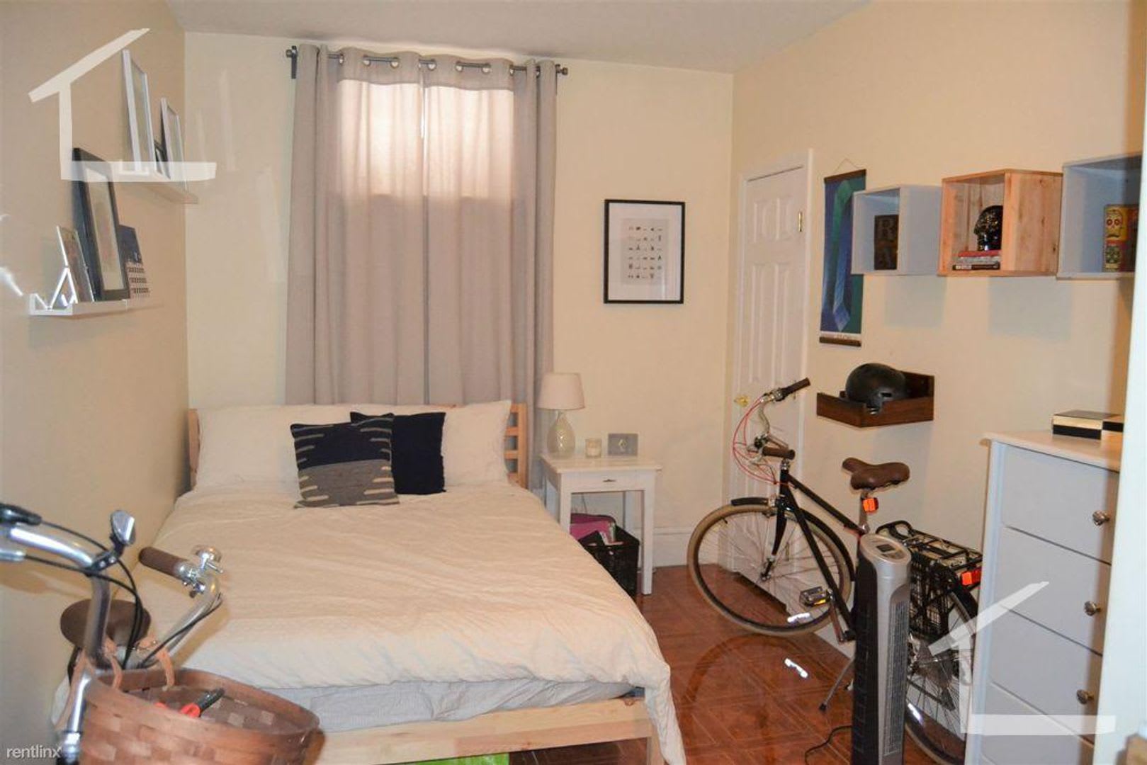 Charming 1 Bedroom-No Broker Fee – photo 3
