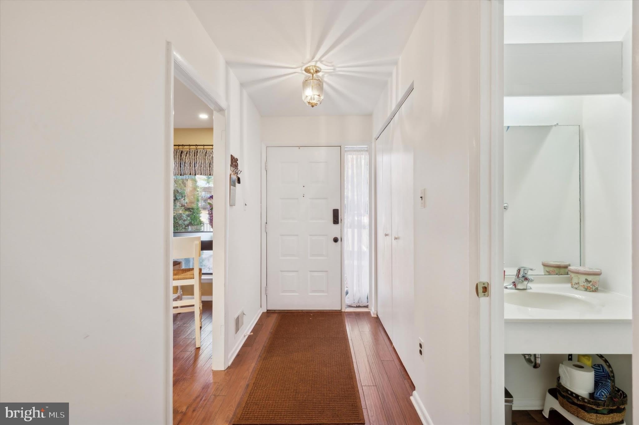 921 Putnam Boulevard – photo 3