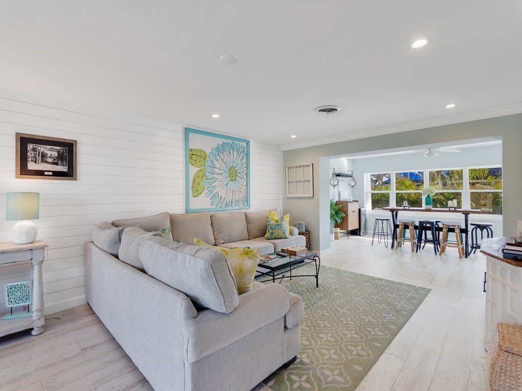 610 Honeysuckle Lane – photo 5