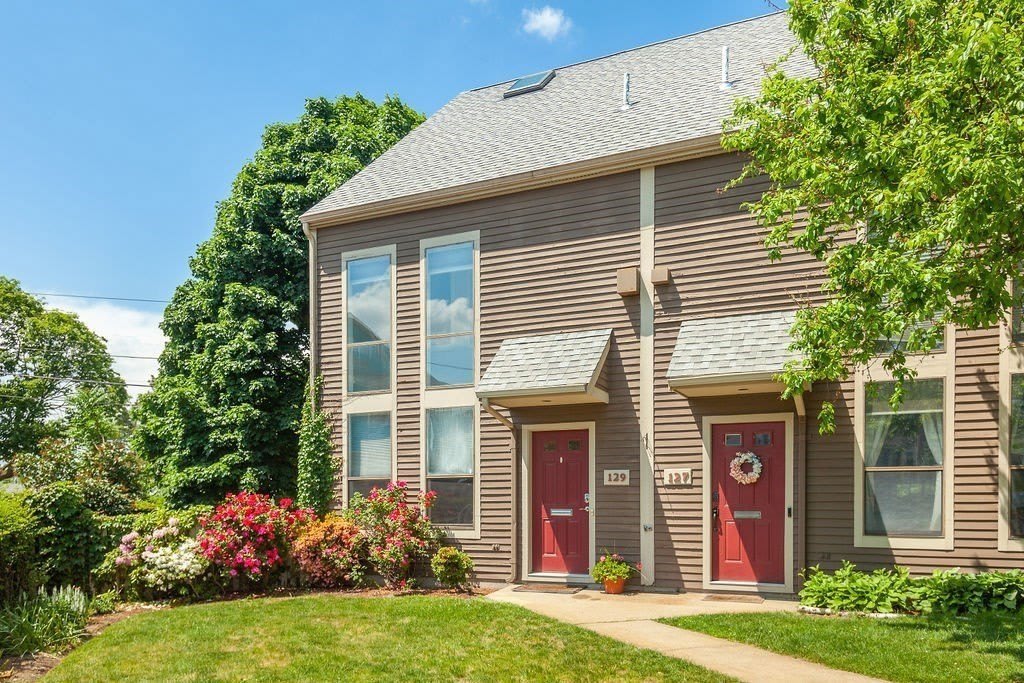 129 Governor Winthrop Rd – photo 1