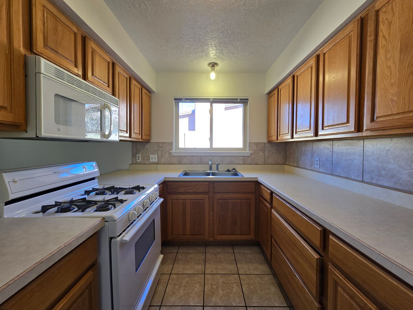 2654 Calle Primavera – photo 1
