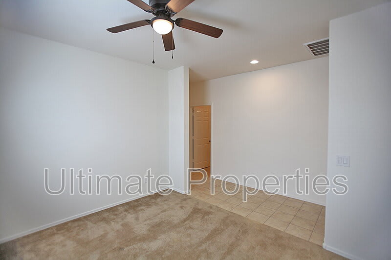 11538 W Redfield Rd – photo 5