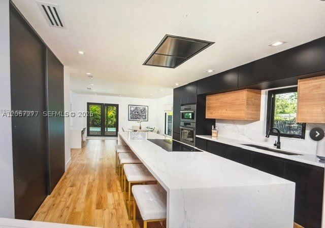412 NW 41st St – photo 1