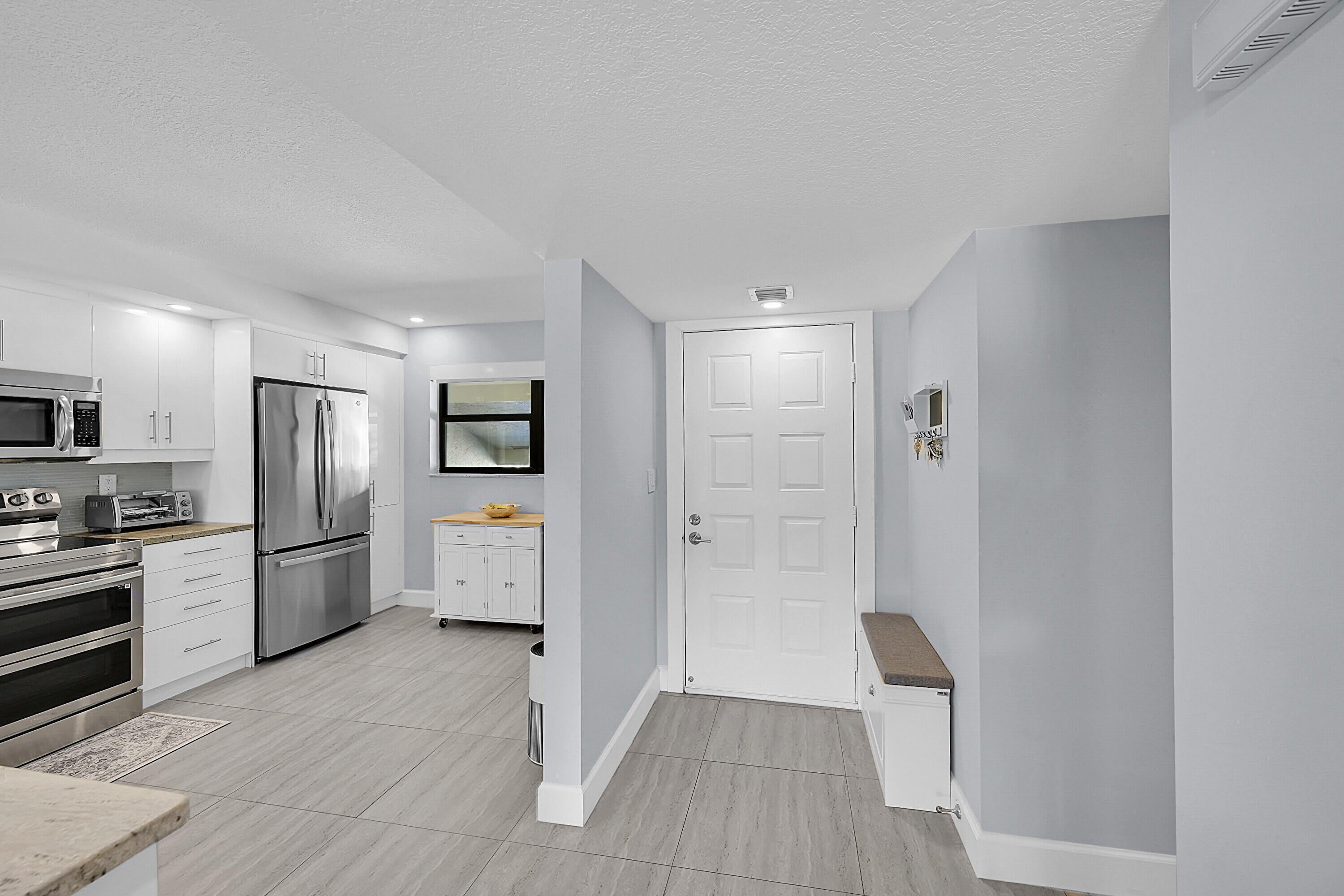 12870 Briarlake Drive – photo 5