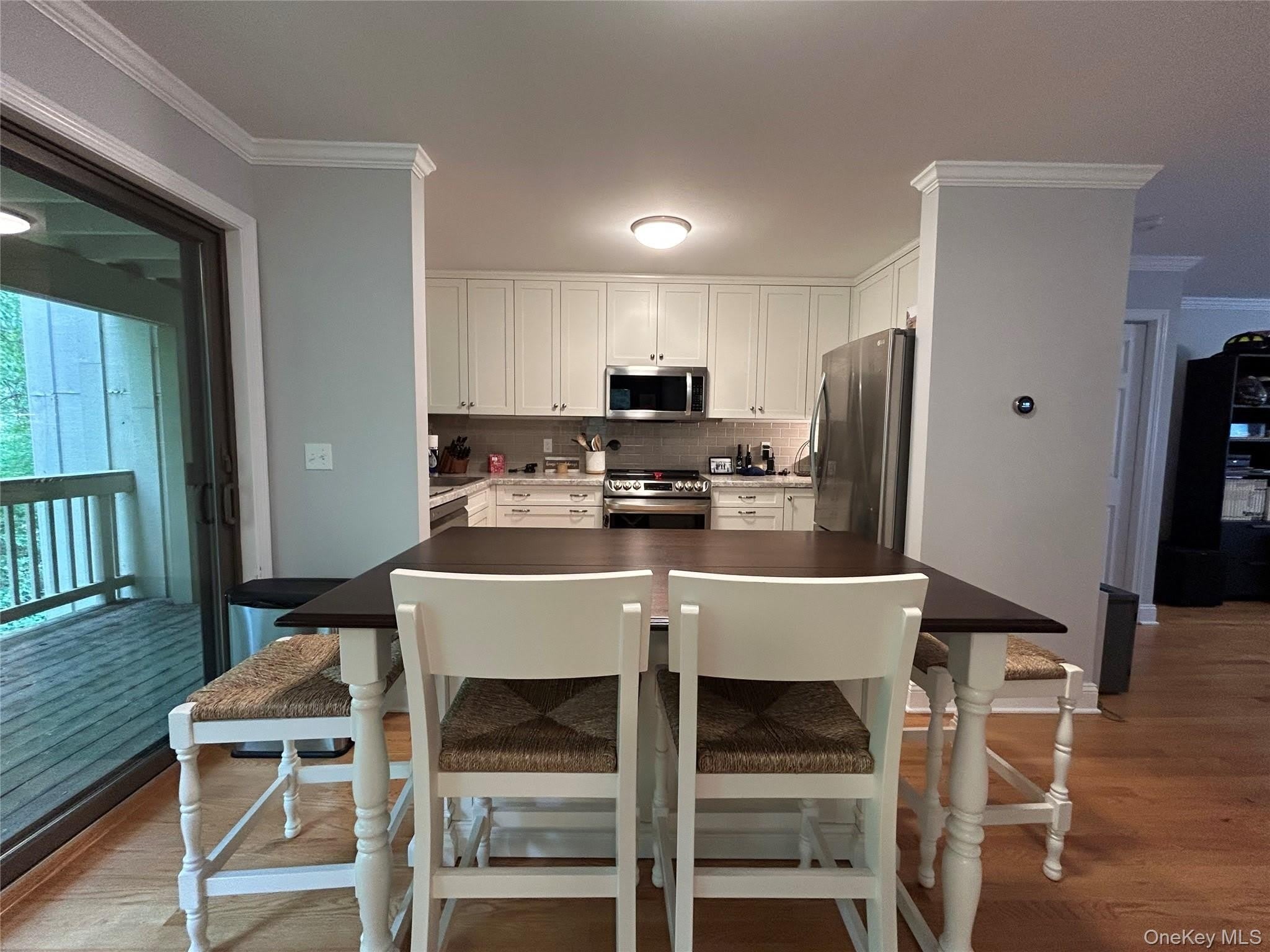 277 Maplewood Drive – photo 4