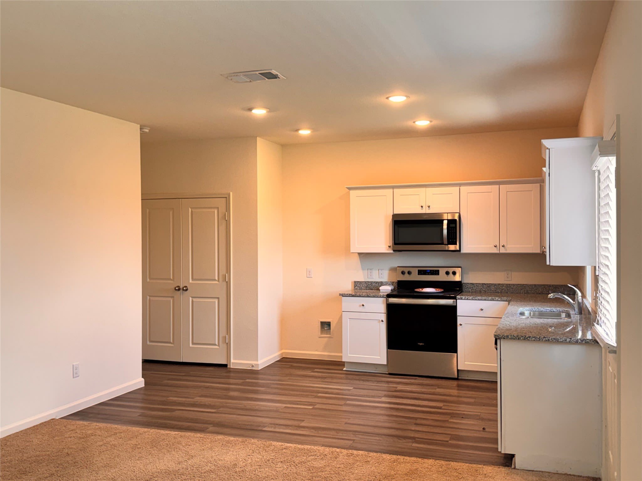 1906 Chapel Hill Road – photo 4