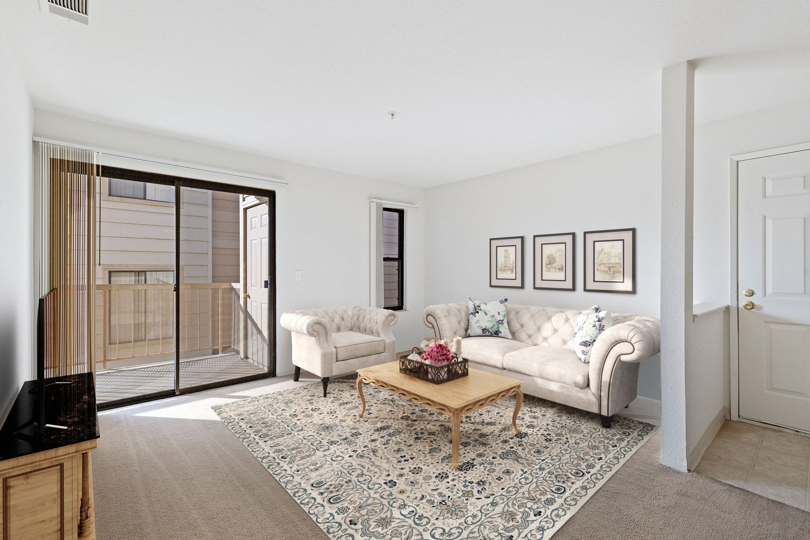 Lakeshore Apartments – photo 4