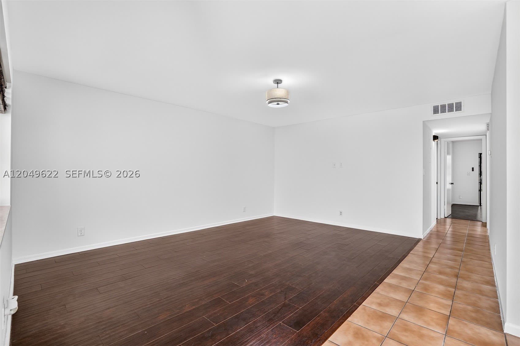 9920 NW 68th Pl – photo 5