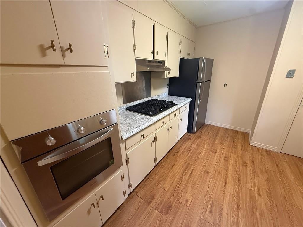 2308 Crestwood Circle – photo 4