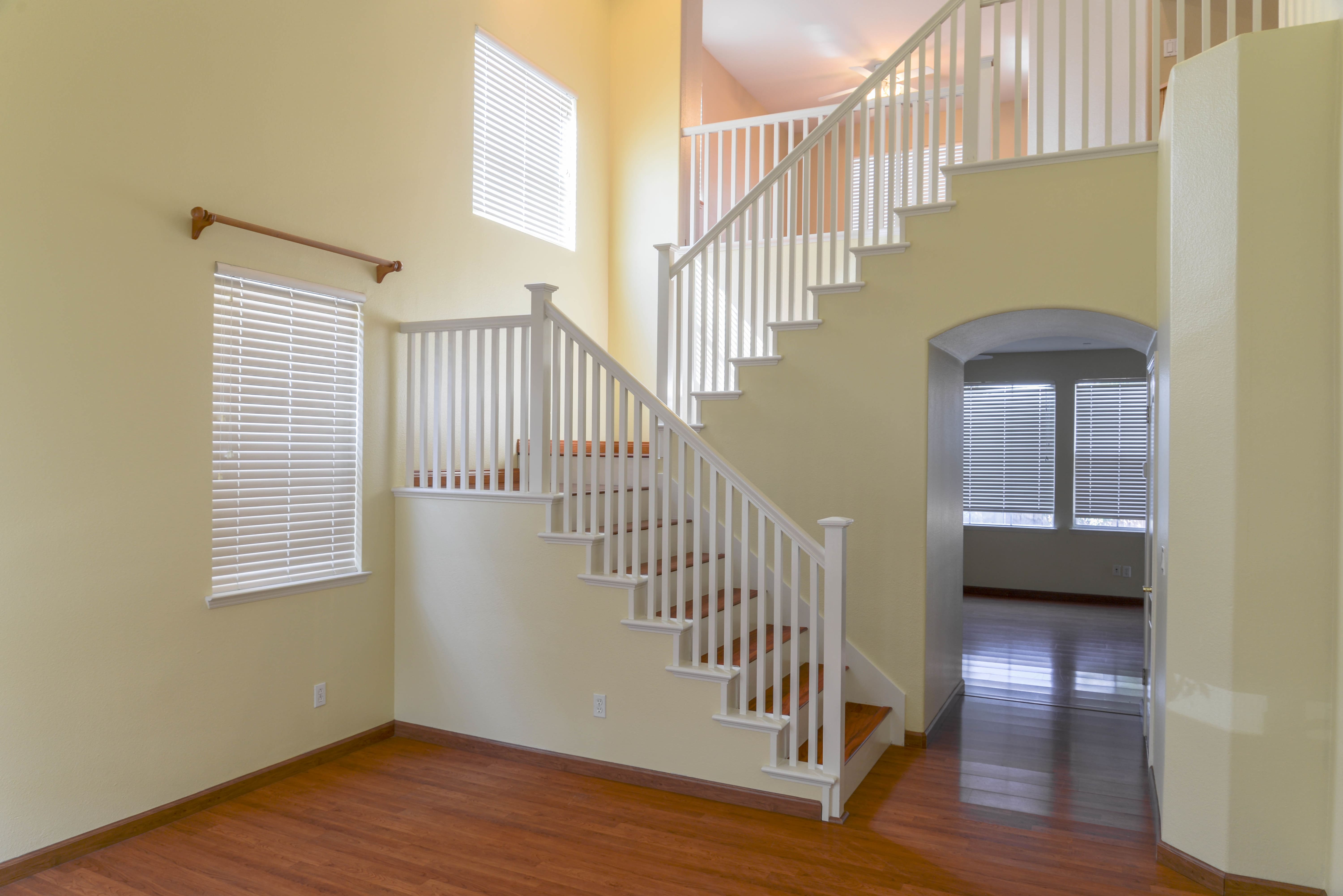 2945 Bolla Ct – photo 2