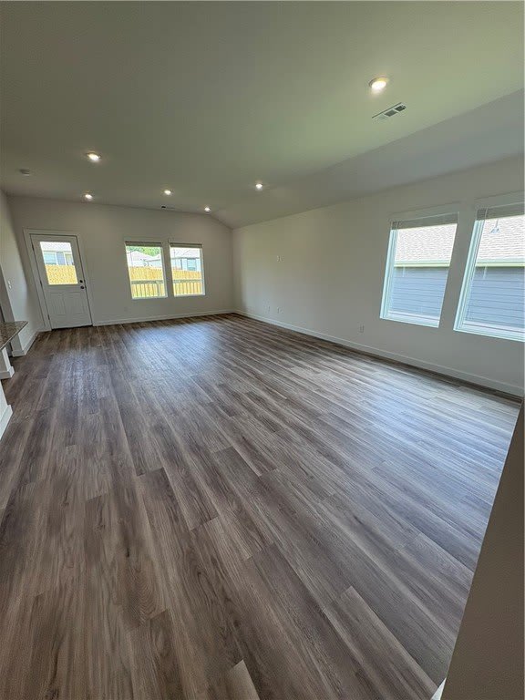 201 Nw Granny Smith Street – photo 2