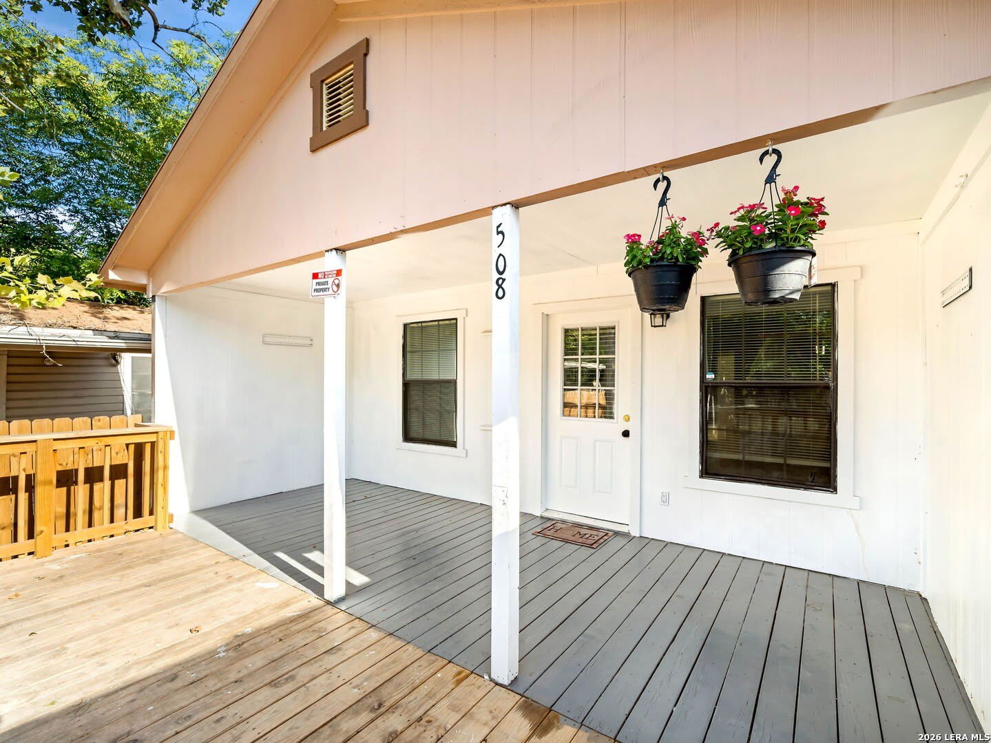 508 Randall Ave – photo 2