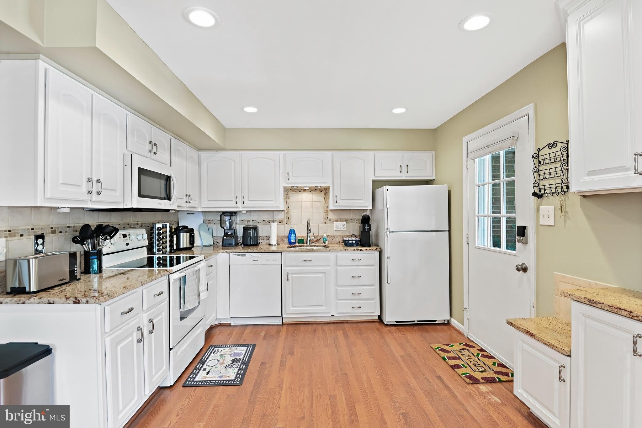5267 LEESTONE Court – photo 5