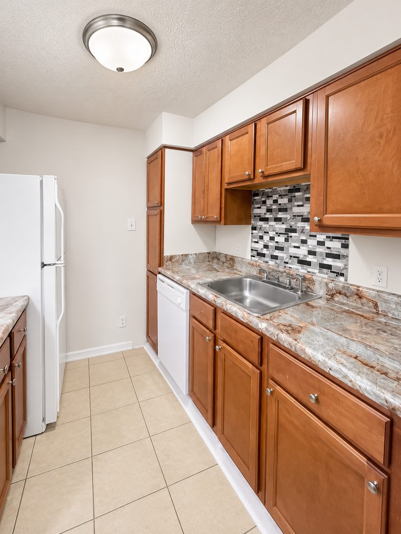 2 Bed / 2 Bath Condo. In Altamonte Springs, Available Now! – photo 4